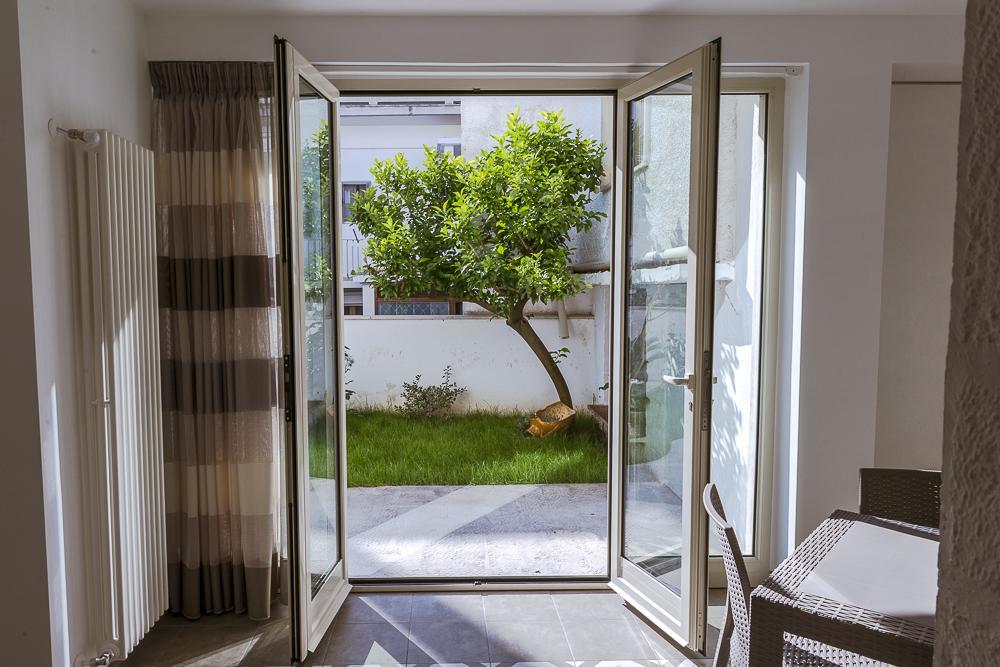 A Due Passi Dal Centro Bed & Breakfast Алберобело Екстериор снимка